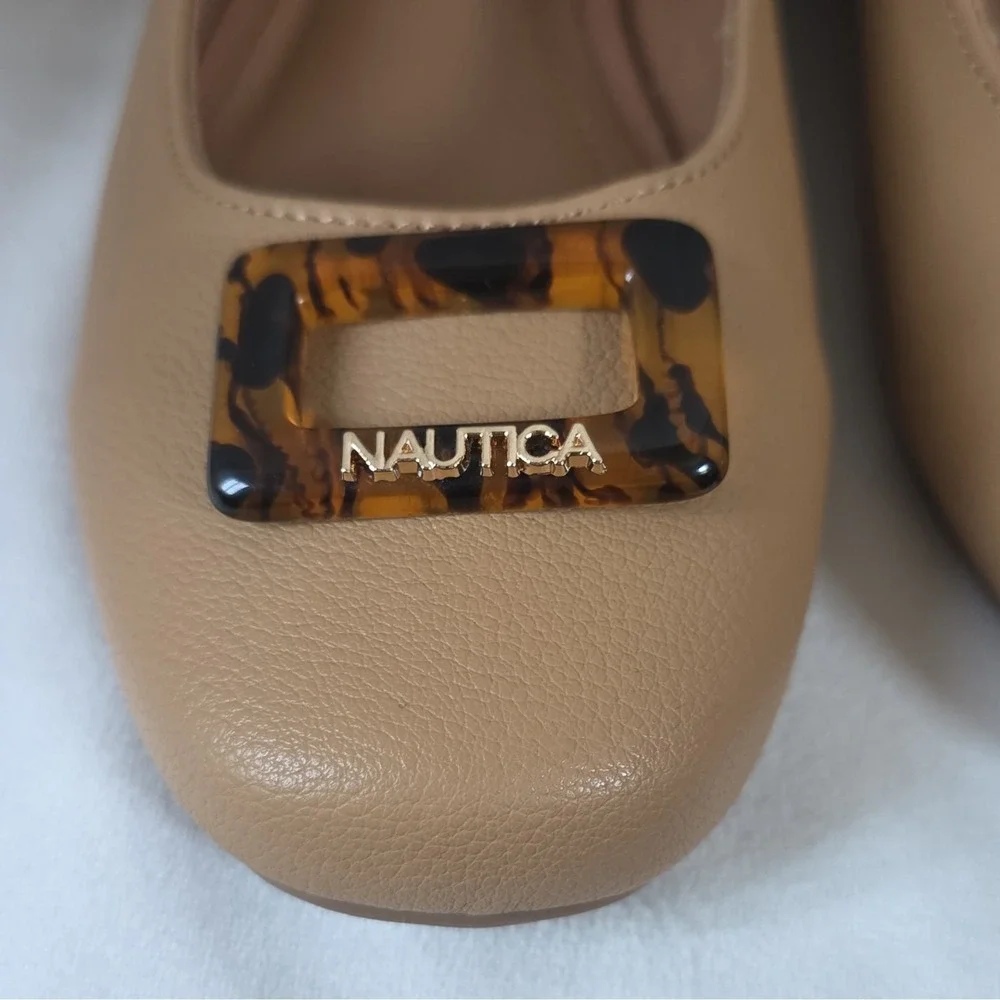 Nautica Beige Flats Tortoiseshell Buckle Logo Slip-On Square Toe Size 7.5